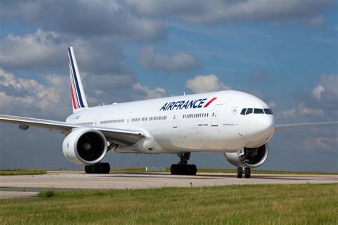Ultimate Guide to Air France U.S. Routes [Plane .